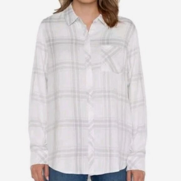 Well Worn Women Flannel Shirt Soft Button Up With 1 Chest Pocket Plus Size XXL - Picture 1 of 6